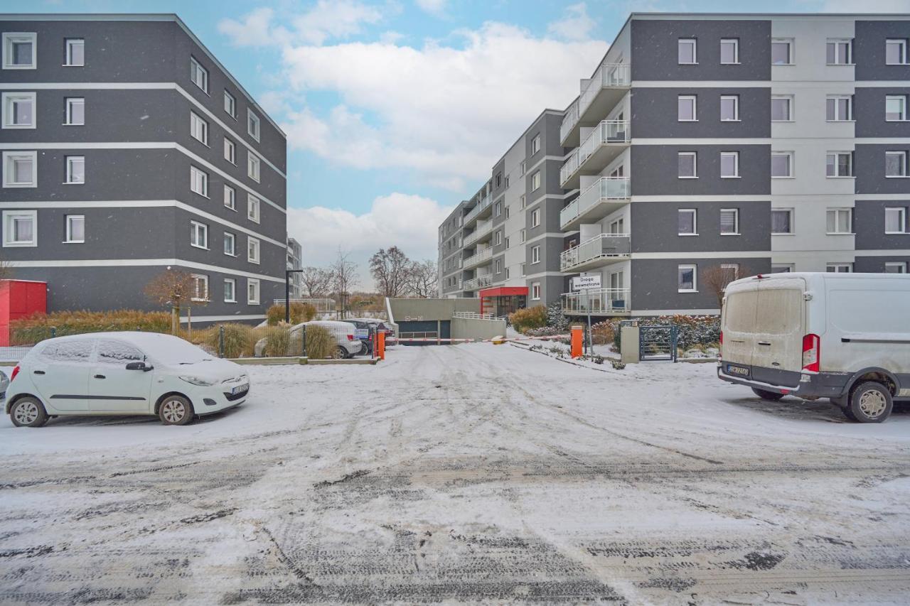 Wroclaw Rose Apartments By Noclegi Renters Luaran gambar