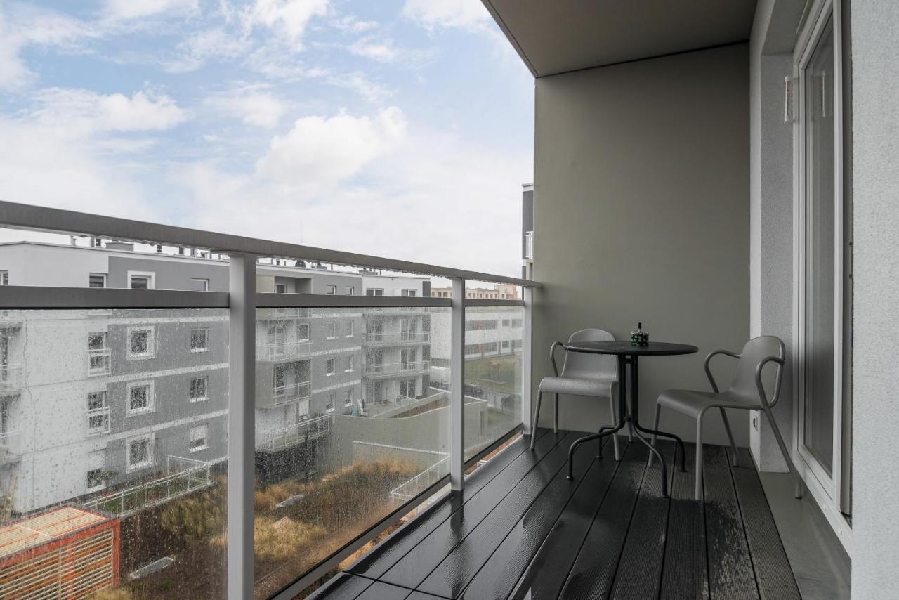 Wroclaw Rose Apartments By Noclegi Renters Luaran gambar