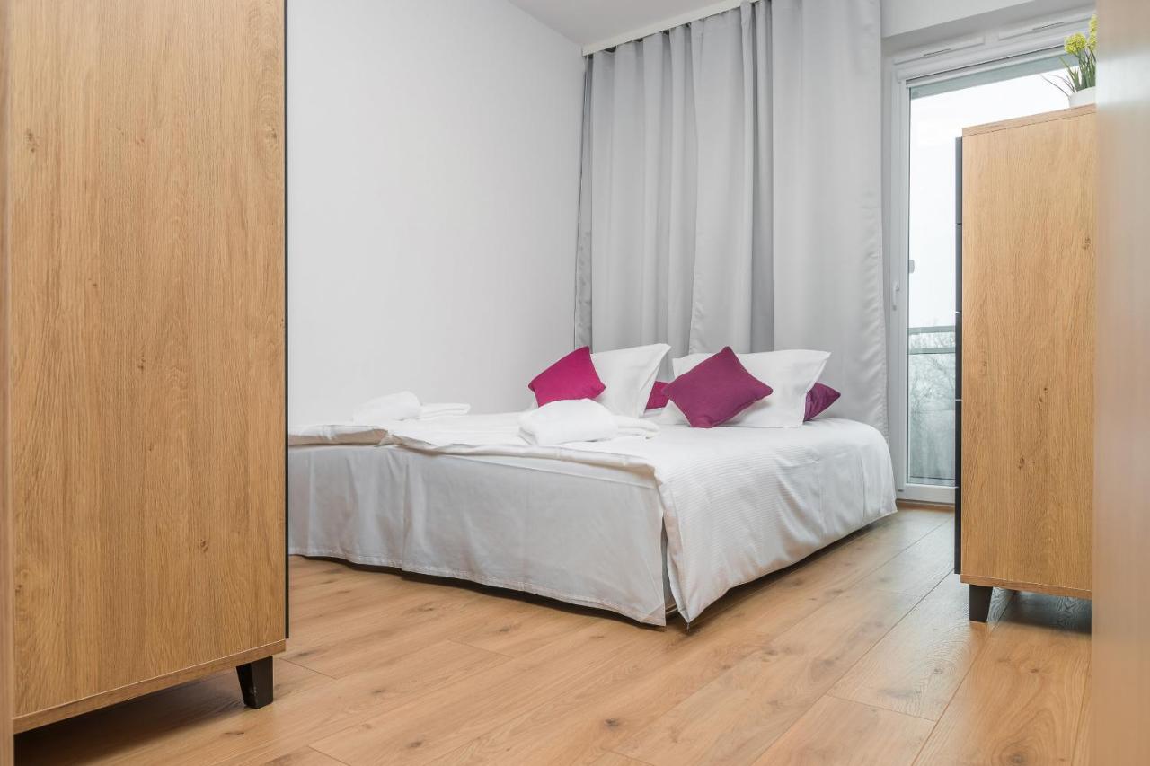 Wroclaw Rose Apartments By Noclegi Renters Luaran gambar